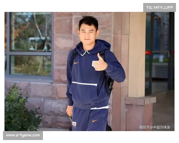 蓉城廖力生或将离队引发转会市场热议 未来去向成焦点 蓉城廖力生或将离队引发转会市场热议 未来去向成焦点